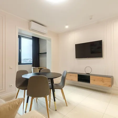 Petrovdom 13-141 In Rc New York Concept House, 74 Antonovycha Street * Kiev